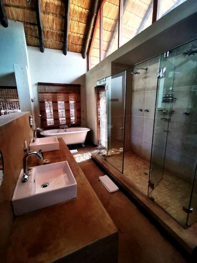 Kgorogoro Lodge Pilanesberg Exterior foto